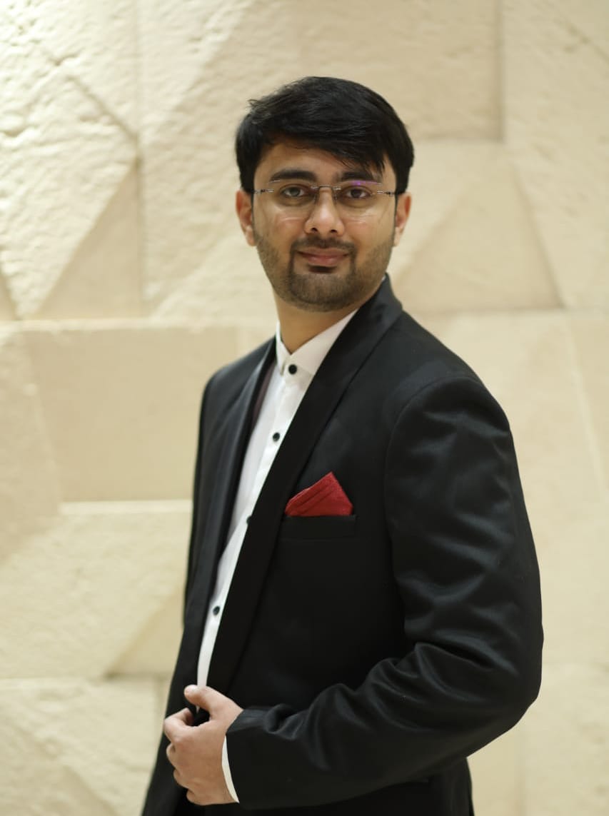 Diagnostic centre in vesu surat